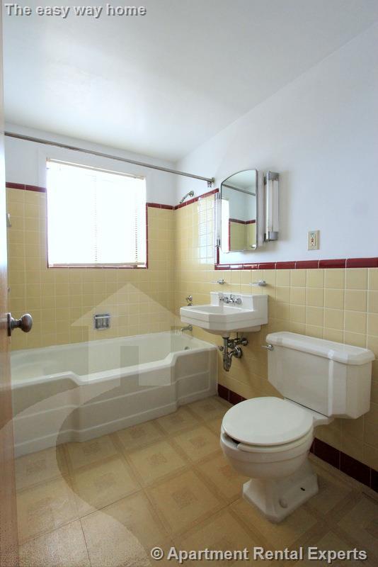 276 Massachusetts Ave, East Arlington