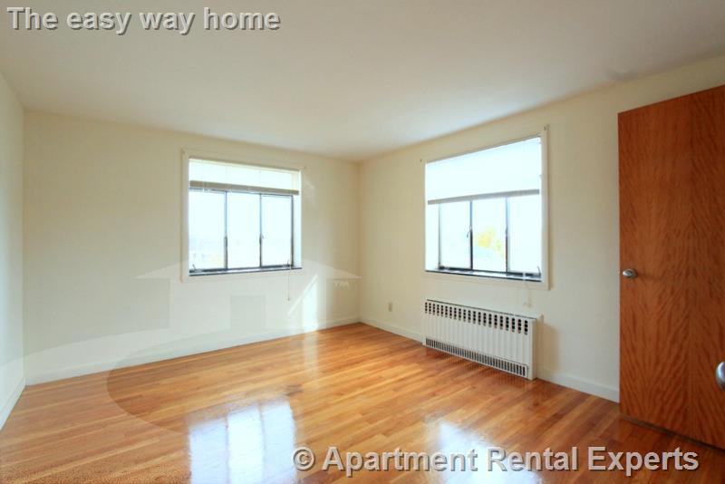 276 Massachusetts Ave, East Arlington