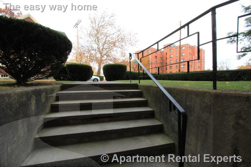 276 Massachusetts Ave, East Arlington