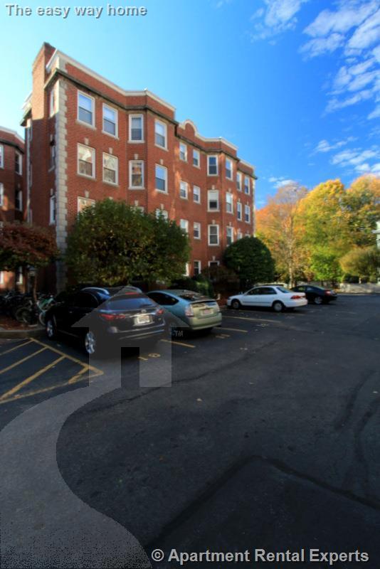 8 Craigie Cir, Harvard Square