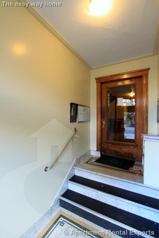 14 Centre St, Central Square