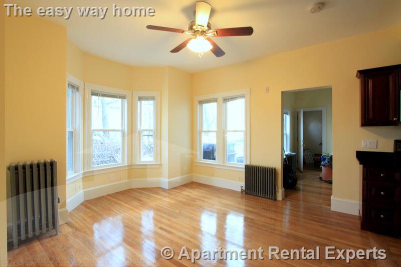 26 White St, Porter Square