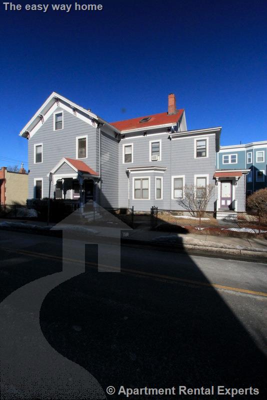566 Putnam Ave, Cambridgeport