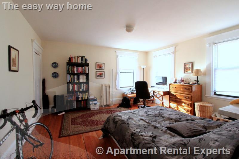 566 Putnam Ave, Cambridgeport