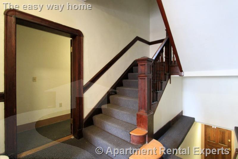 14 Garrison Ave, Teele Square