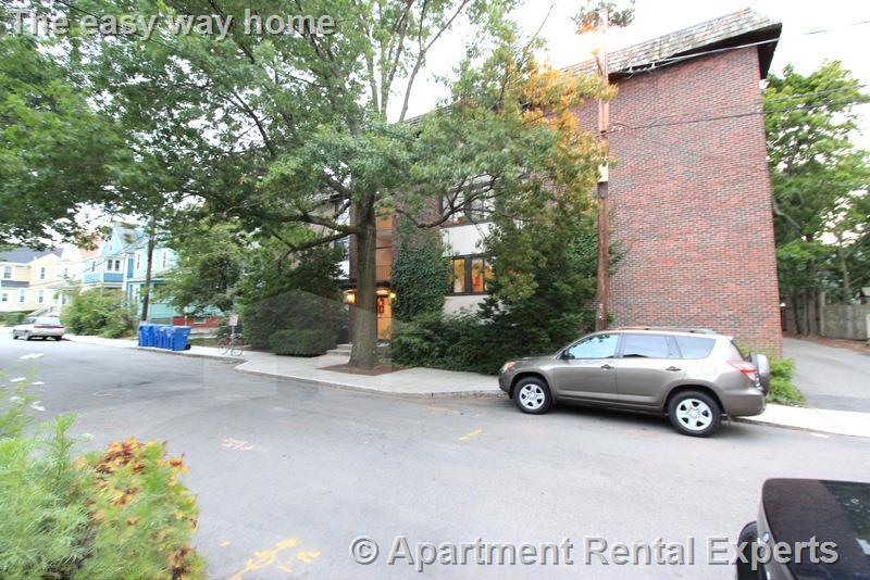 20 Hubbard Ave, Porter Square