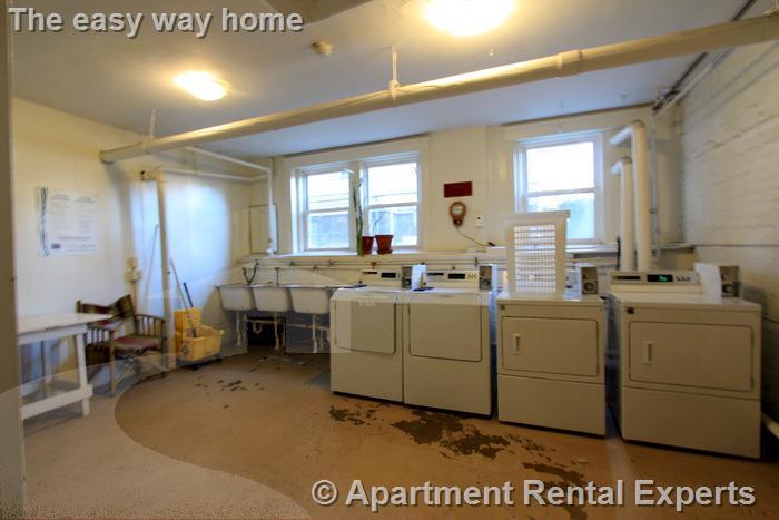 172 Maple St, Malden Center