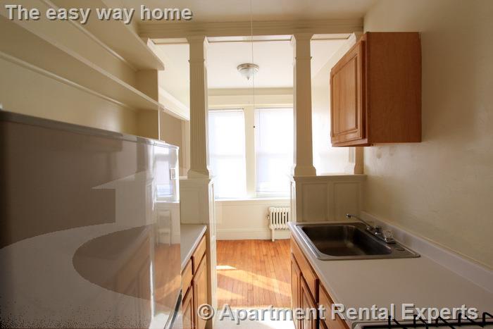 172 Maple St, Malden Center