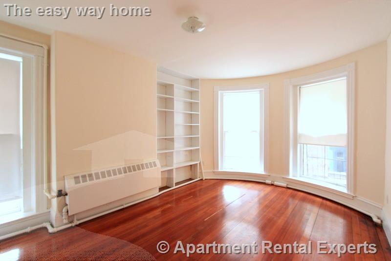 2 Ware St, Harvard Square