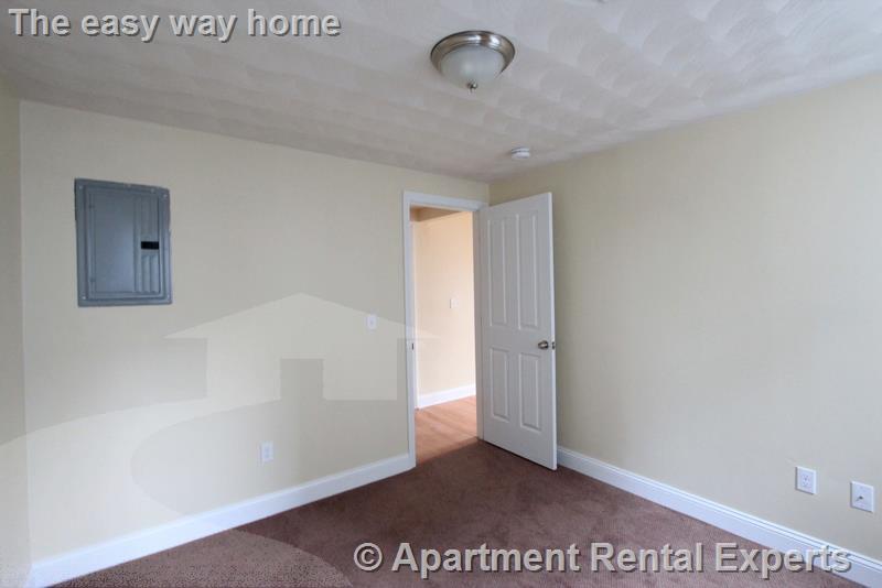 6 Douglass St, Central Square