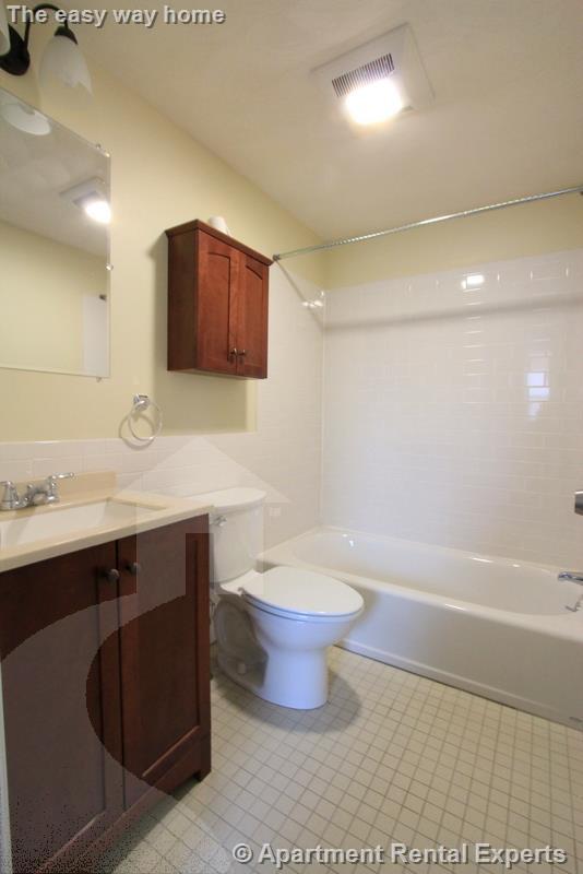 6 Douglass St, Central Square