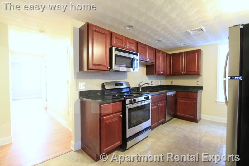 6 Douglass St, Central Square