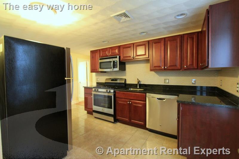 6 Douglass St, Central Square