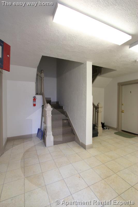 6 Douglass St, Central Square