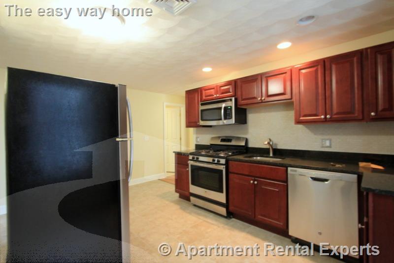 6 Douglass St, Central Square