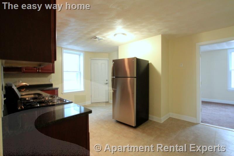 6 Douglass St, Central Square