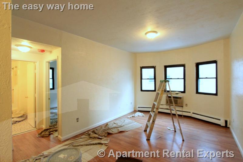 111 Walnut St, Winter Hill