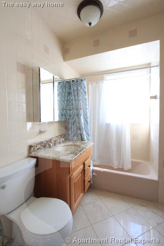 23-25 Bonner Ave, Tufts