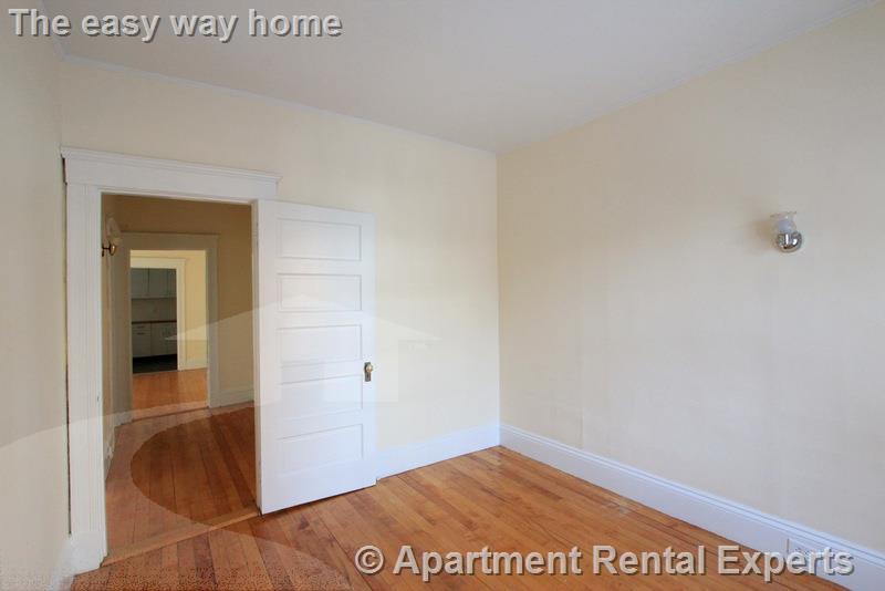 65 Langdon St, Harvard Square