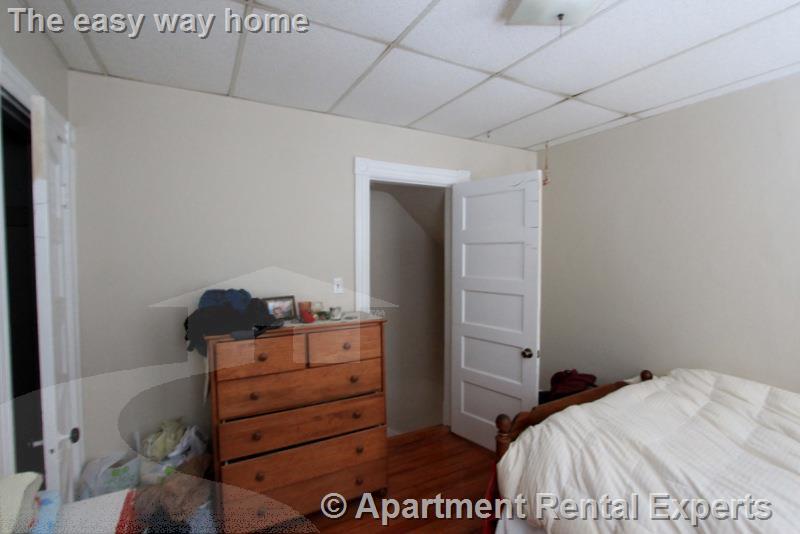 129 Powderhouse Blvd, Davis Square