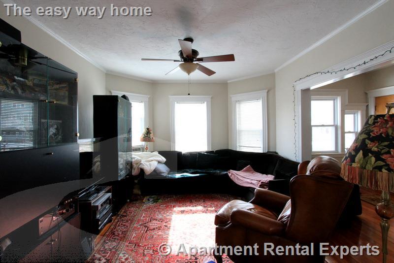 129 Powderhouse Blvd, Davis Square