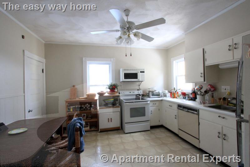 129 Powderhouse Blvd, Davis Square