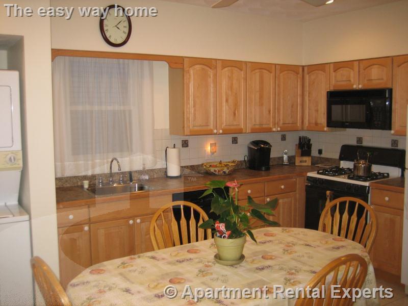 27 Packard Ave, Tufts