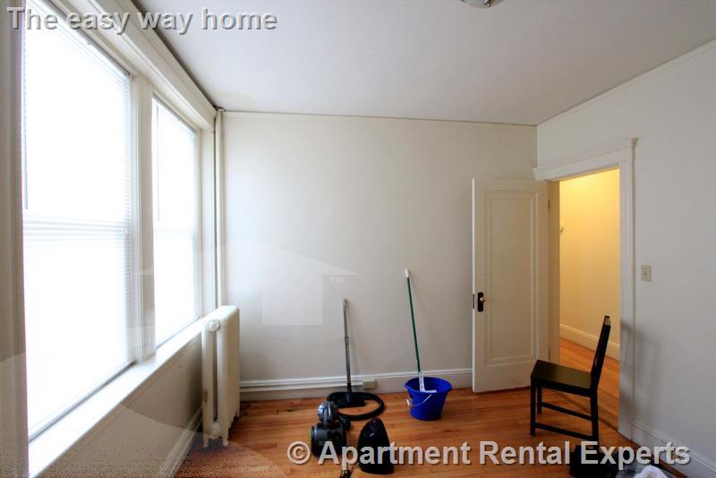 170 Maple St, Malden Center