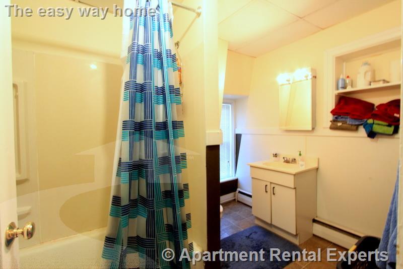 17 Howe St, Winter Hill