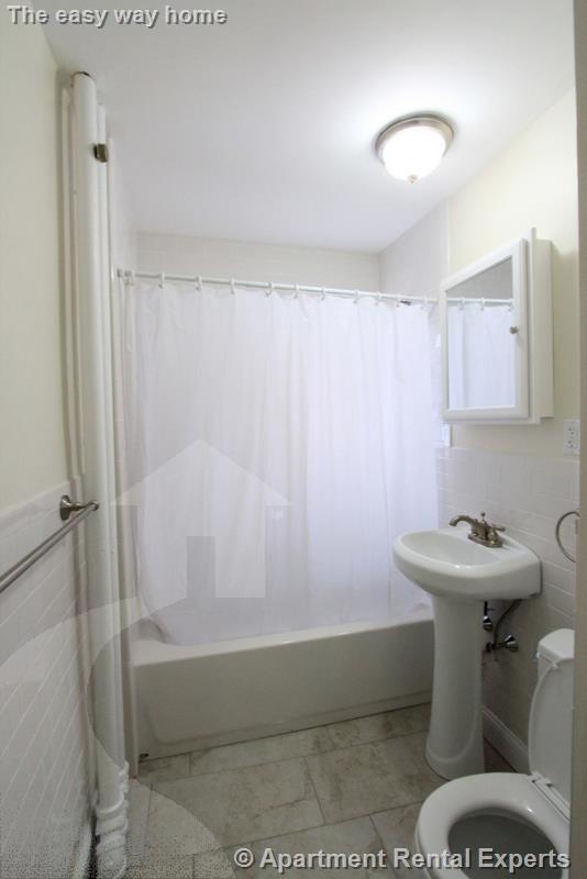 107 Summer St, Malden Center