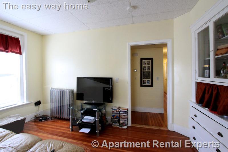 358 Broadway, Winter Hill