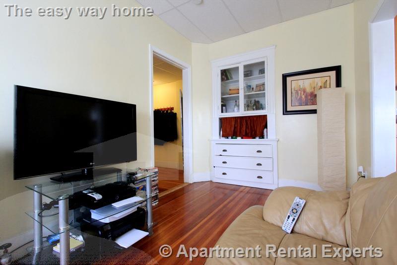 358 Broadway, Winter Hill