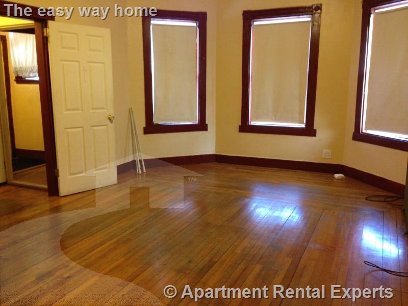 196 Broadway, Winter Hill