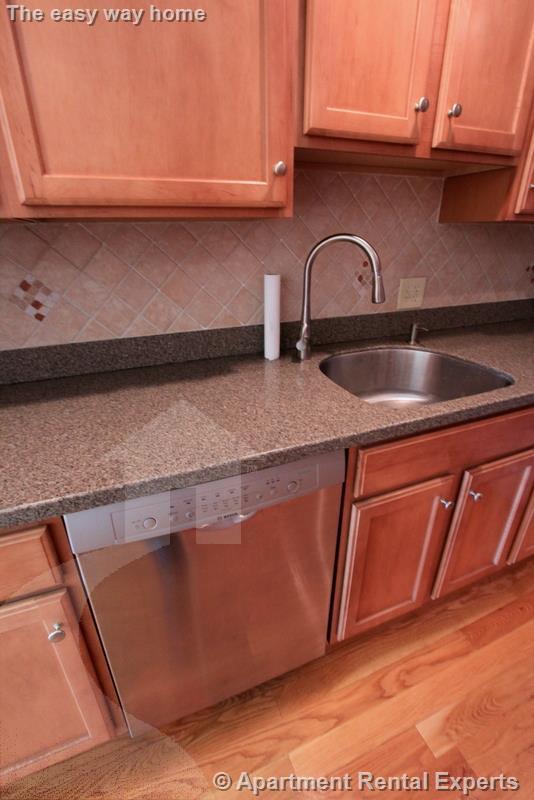 37 South St, Medford Square