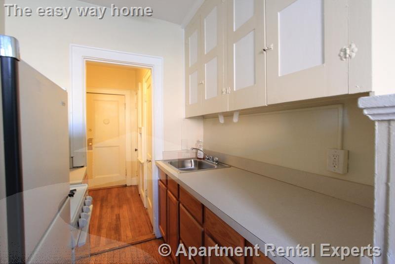 4 Cogswell Ave, Porter Square