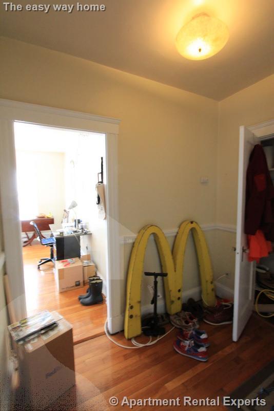 10 Agassiz St, Porter Square