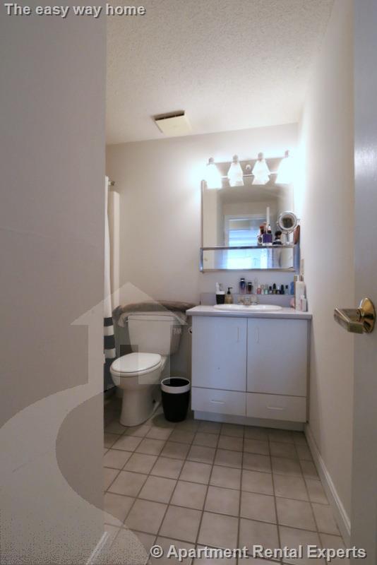 175 Beacon St, Ward Two