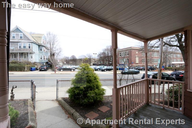 190-192 Holland St, Davis Square