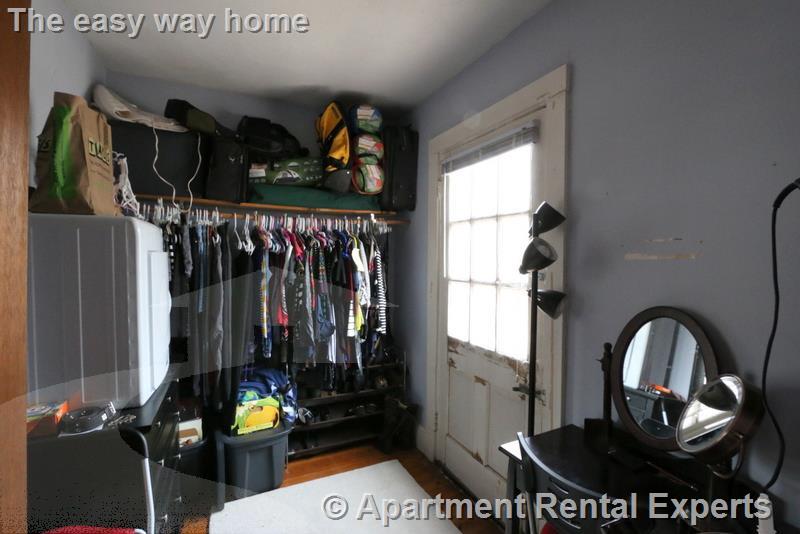 190-192 Holland St, Davis Square