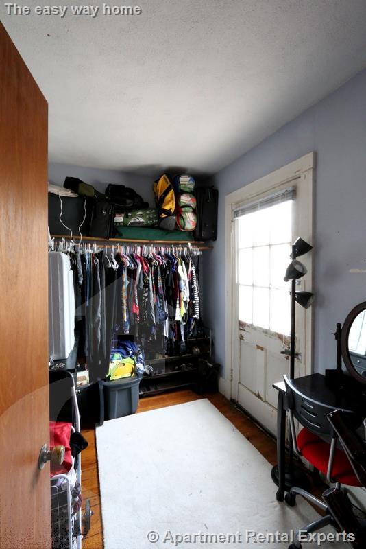 190-192 Holland St, Davis Square