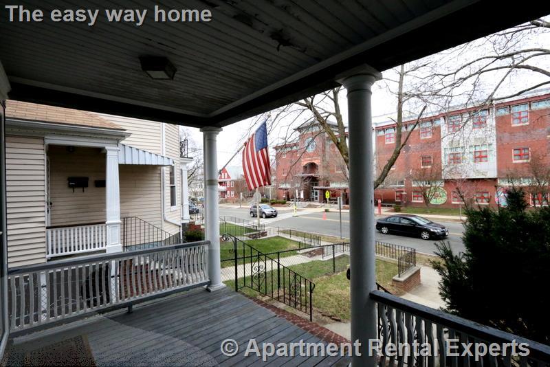 176 Powderhouse Blvd, Teele Square