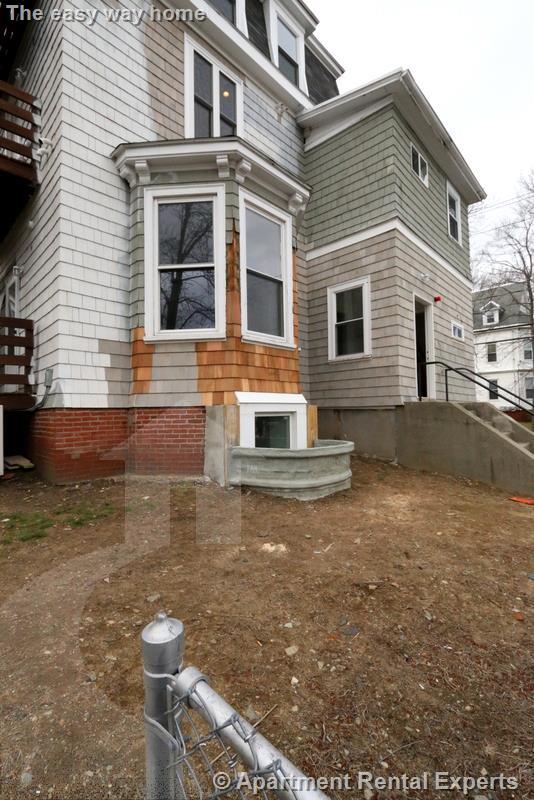 130 Sycamore St, Winter Hill