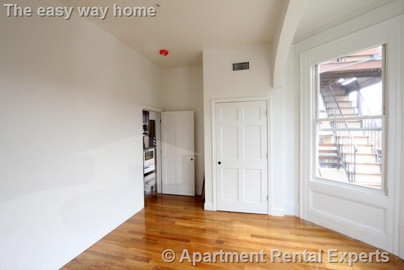 130 Sycamore St, Winter Hill