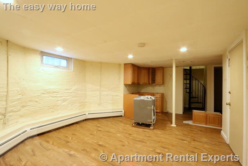 10 Garrison Ave, Teele Square