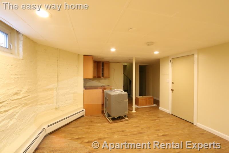 10 Garrison Ave, Teele Square