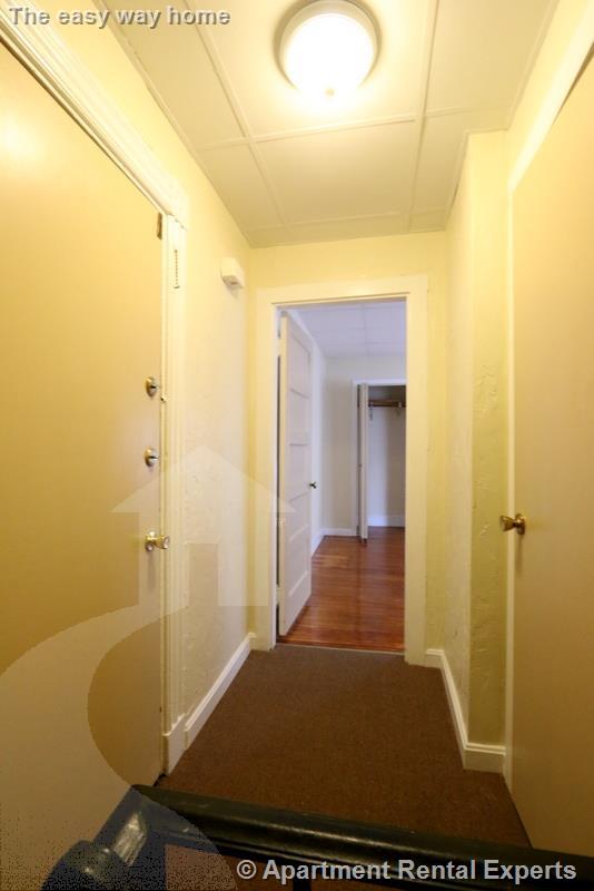 10 Garrison Ave, Teele Square