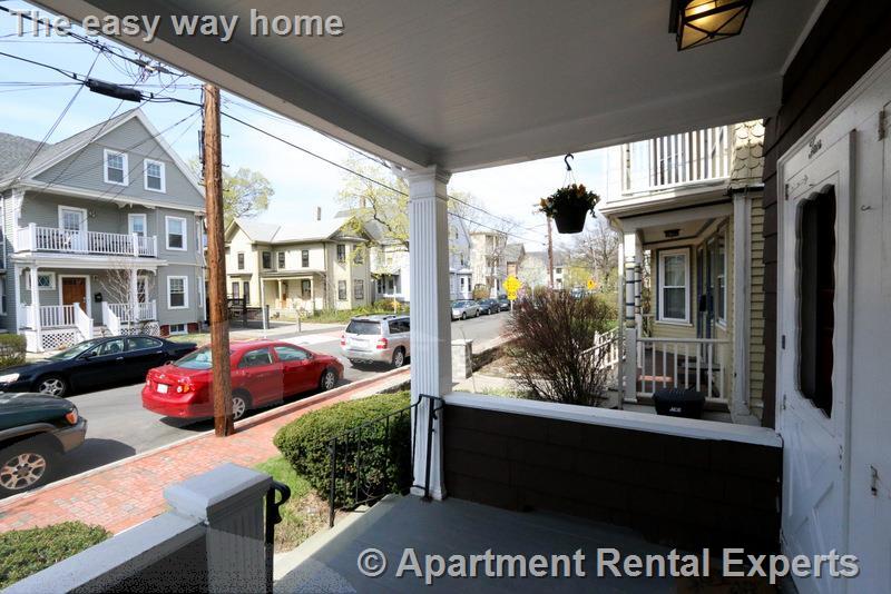 10 Meacham Rd, Davis Square