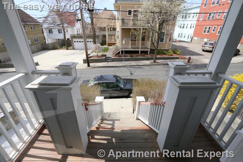 23 Lowell St, Porter Square