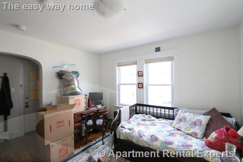 23 Lowell St, Porter Square