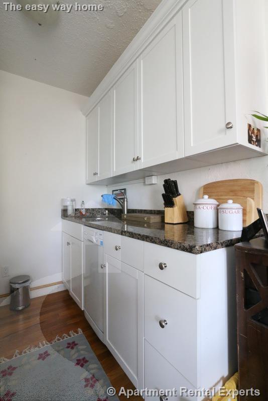 23 Lowell St, Porter Square